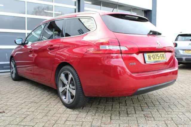Peugeot 308 (2019) thumbnail 8