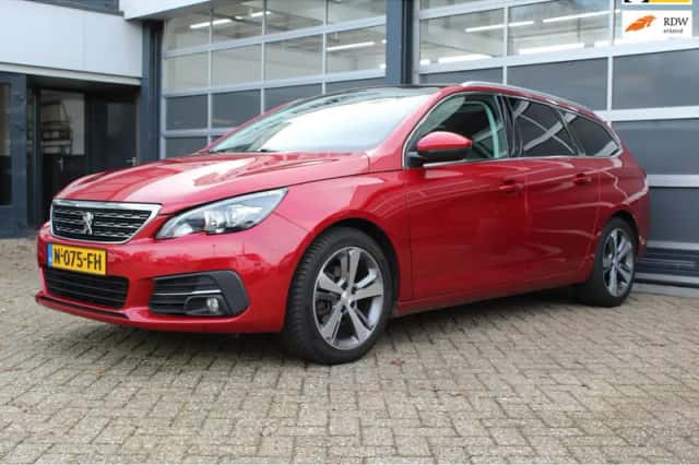 Peugeot 308 (2019) thumbnail 1