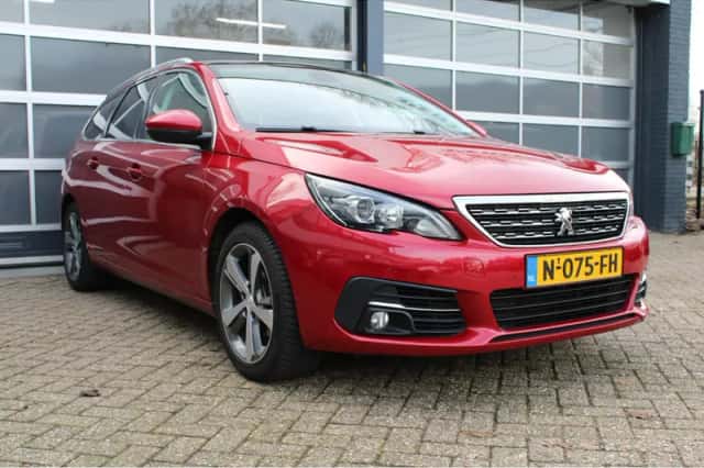 Peugeot 308 (2019) thumbnail 6