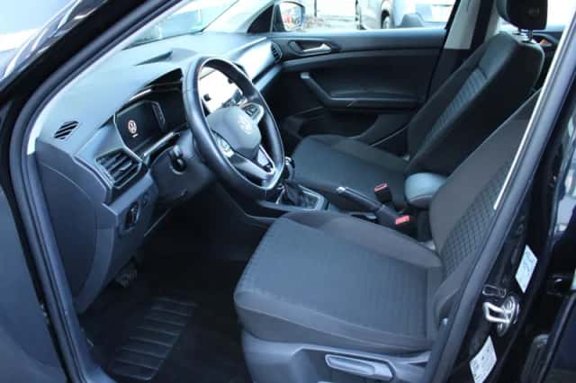 Volkswagen T-Cross (2023) thumbnail 13