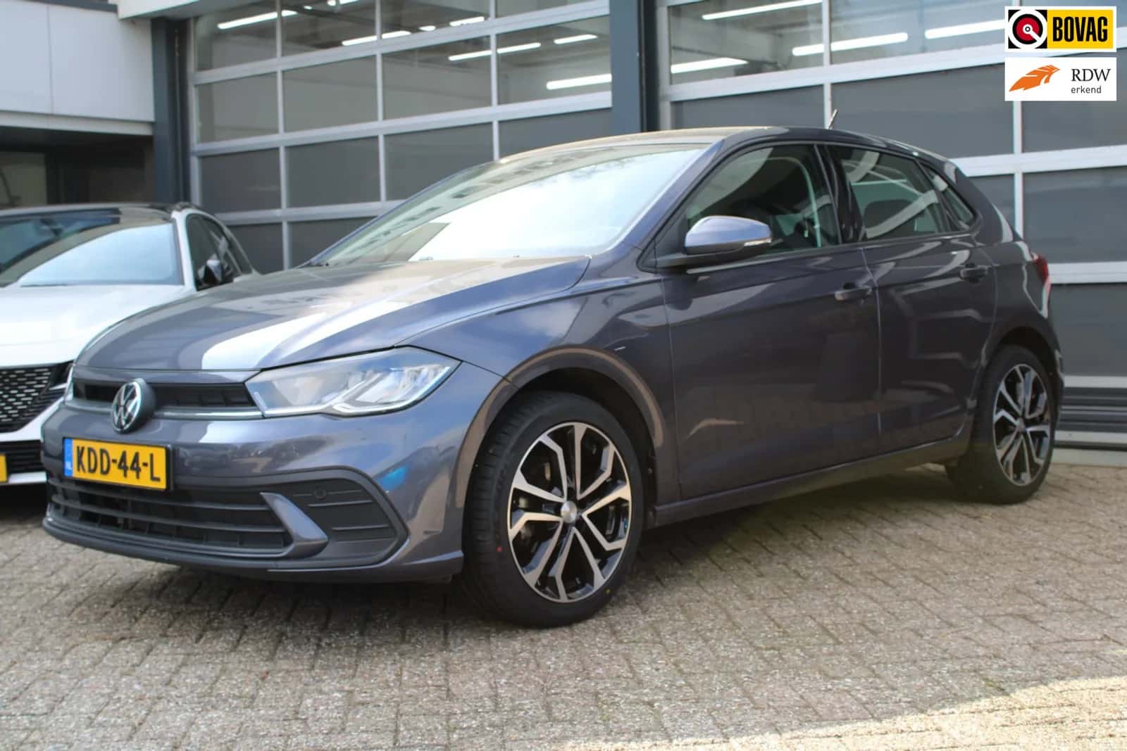 Volkswagen Polo (2023) — foto 1