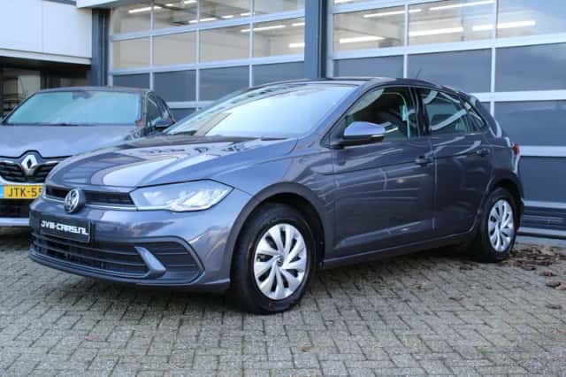 Volkswagen Polo (2023) thumbnail 3
