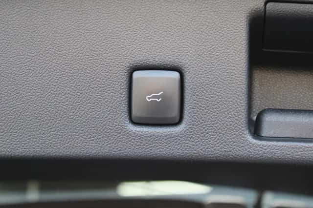 Ford Kuga (2023) thumbnail 18