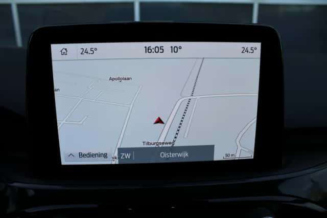 Ford Kuga (2023) thumbnail 32