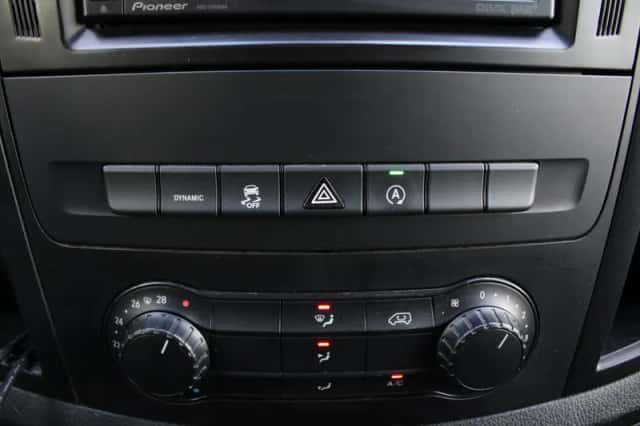 Mercedes-Benz Vito (2021) thumbnail 22