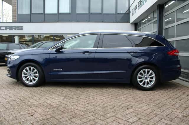 Ford Mondeo (2019) thumbnail 4