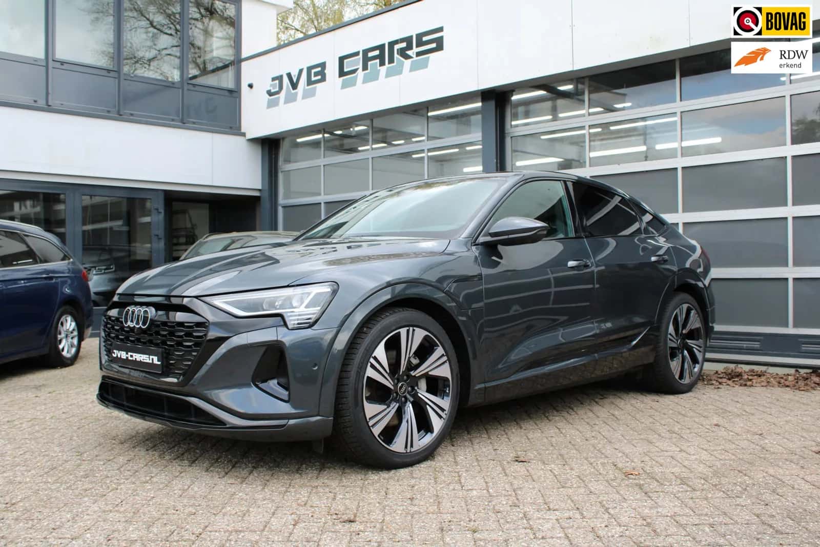 Audi Q8 (2023) — foto 1