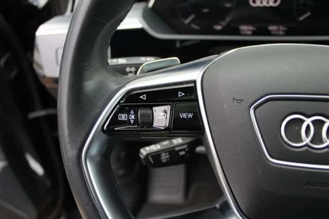 Audi Q8 (2023) thumbnail 21