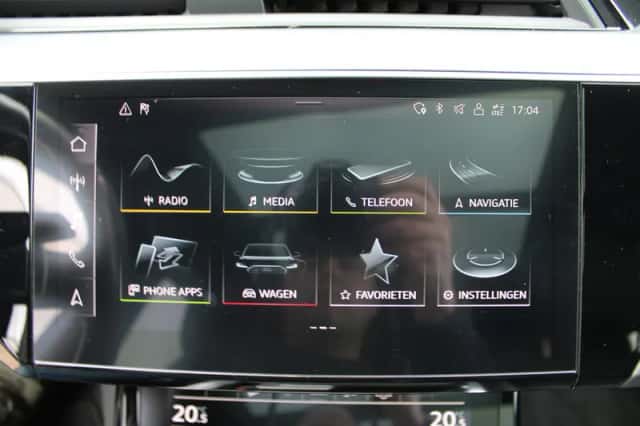 Audi Q8 (2023) thumbnail 25