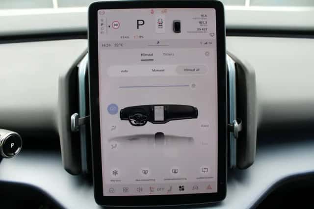 Volvo EX30 (2025) thumbnail 28