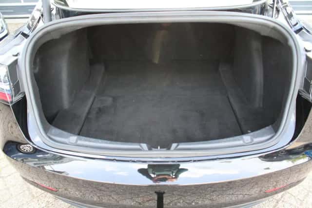 Tesla Model 3 (2021) thumbnail 15
