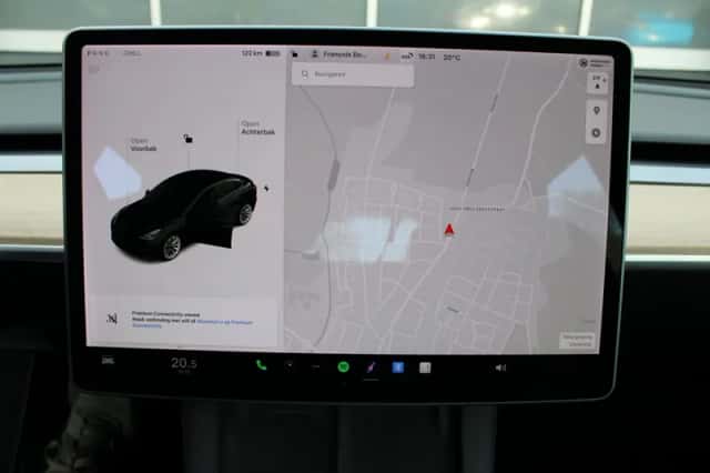 Tesla Model 3 (2021) thumbnail 20