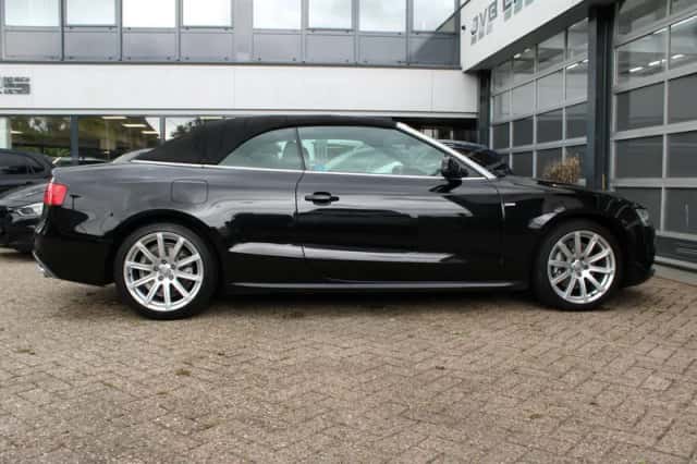 Audi A5 (2015) thumbnail 6