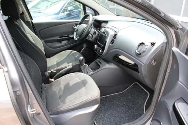 Renault Captur (2013) thumbnail 10