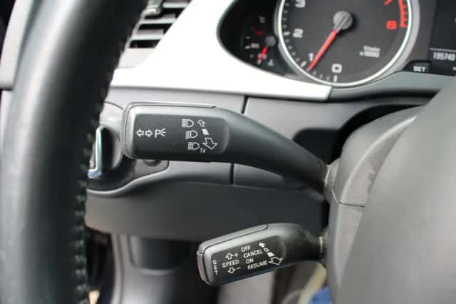 Audi A4 (2010) thumbnail 20