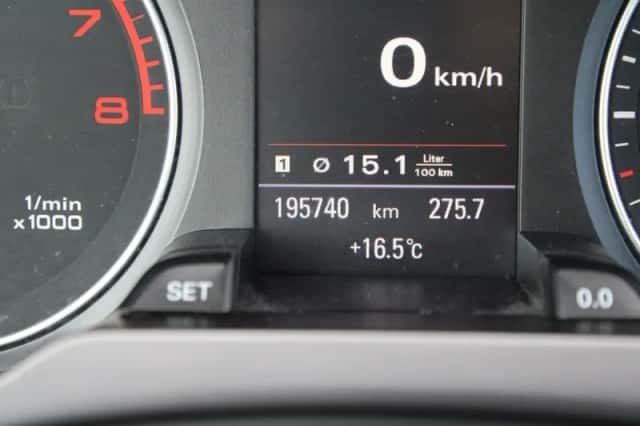 Audi A4 (2010) thumbnail 29