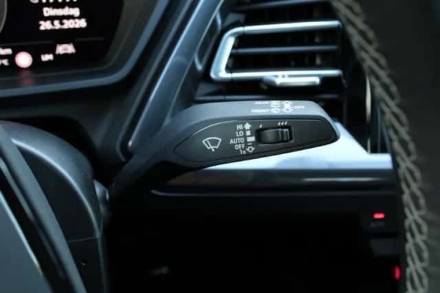 Audi Q4 (2022) thumbnail 26