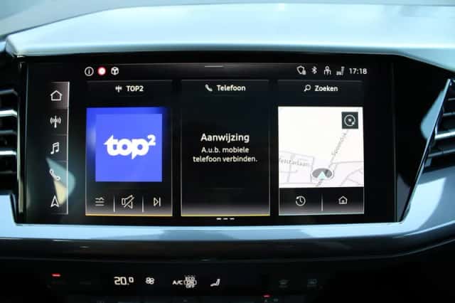 Audi Q4 (2022) thumbnail 30