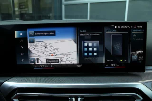 BMW i4 (2022) thumbnail 27
