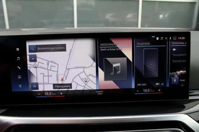 BMW i4 (2022) thumbnail 28