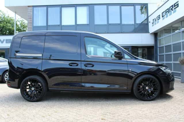 Volkswagen Caddy (2024) thumbnail 5