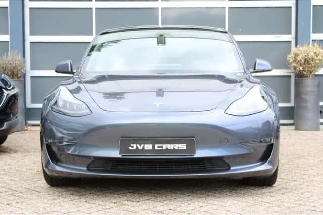Tesla Model 3 (2021) thumbnail 4