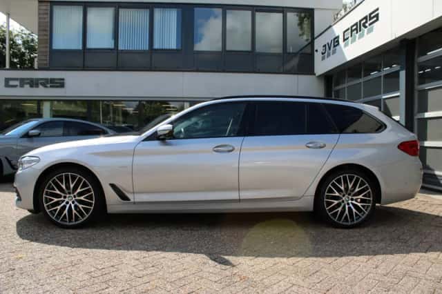BMW 5-Serie (2018) thumbnail 4
