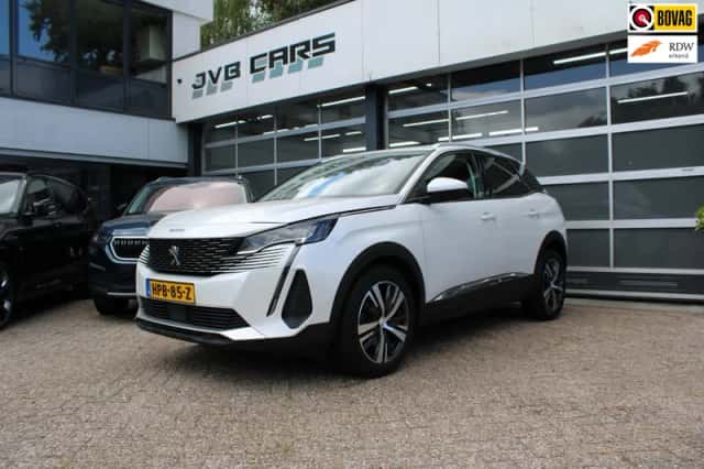 Peugeot 3008 (2021) thumbnail 1