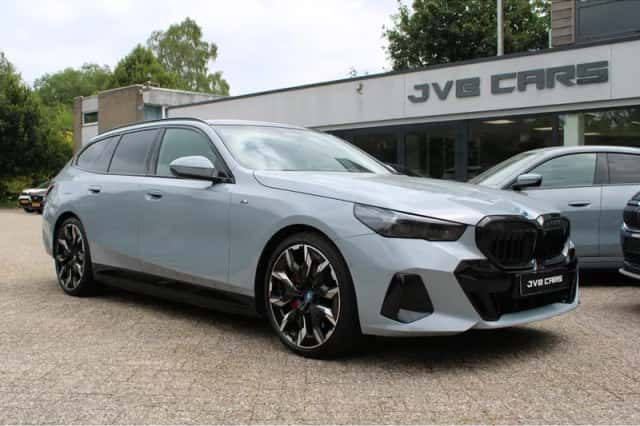 BMW i5 (2024) thumbnail 6