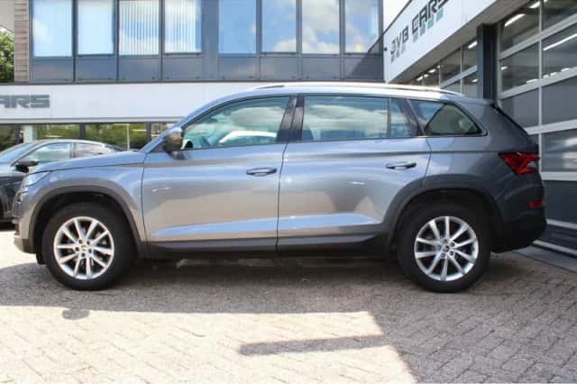 Škoda Kodiaq (2019) thumbnail 3