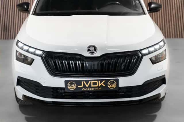 Škoda Kamiq (2021) thumbnail 5