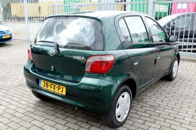 Toyota Yaris (2000) thumbnail 5