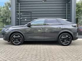 Peugeot 3008 (2025) thumbnail 3