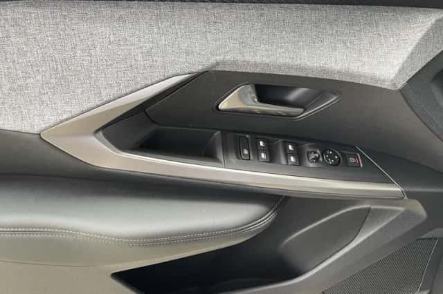 Peugeot 3008 (2025) thumbnail 8