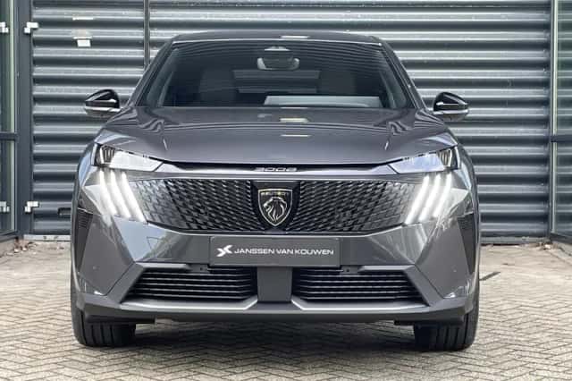 Peugeot 3008 (2025) thumbnail 2