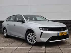 Opel Astra (2023) thumbnail 3