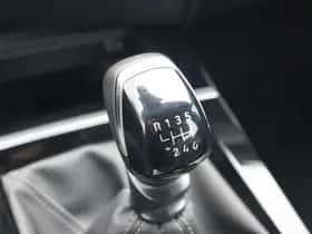 Opel Astra (2023) thumbnail 22