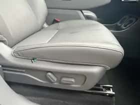 Leapmotor B10 (2025) thumbnail 8