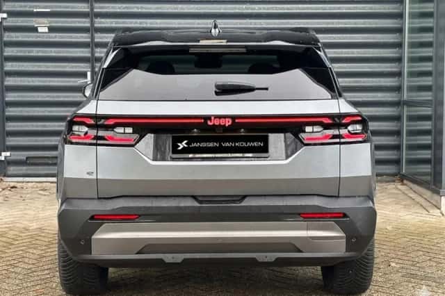 Jeep Compass (2026) thumbnail 4