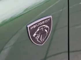 Peugeot 308 (2022) thumbnail 12