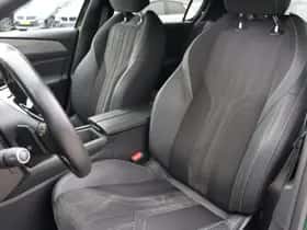 Peugeot 308 (2022) thumbnail 13