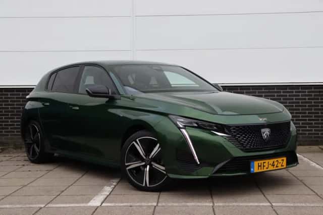 Peugeot 308 (2022) thumbnail 3
