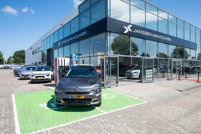 Peugeot 308 (2022) thumbnail 49