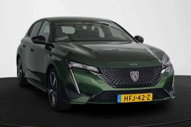 Peugeot 308 (2022) thumbnail 2
