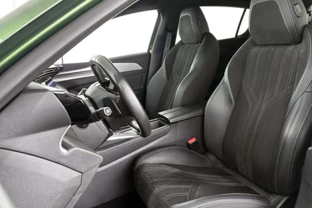 Peugeot 308 (2022) thumbnail 6