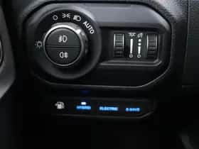 Jeep Wrangler (2021) thumbnail 21