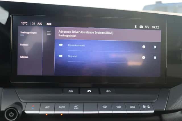 Opel Astra (2023) thumbnail 19