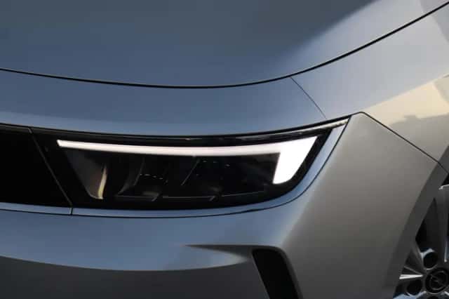 Opel Astra (2023) thumbnail 23
