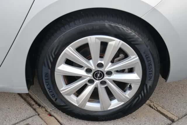 Opel Astra (2023) thumbnail 24