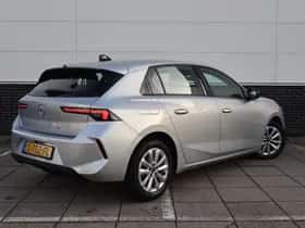 Opel Astra (2023) thumbnail 4